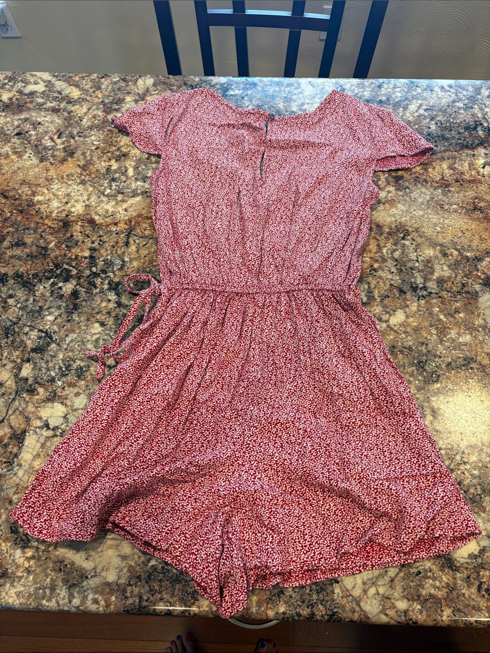 Hollister Wrap-Style Mini Romper - Picture 4 of 6
